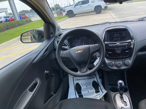 Used 2020 Chevrolet Spark LS FWD image 21
