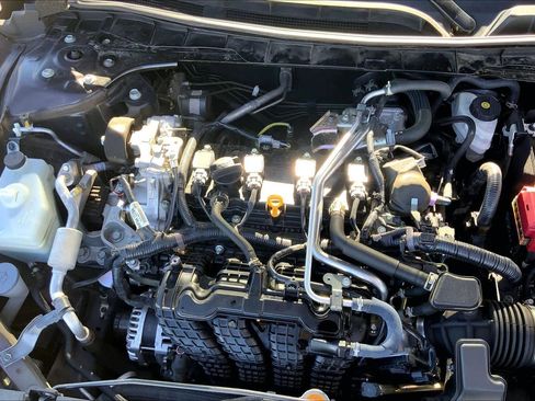 Used 2024 Nissan Altima 2.5 SV w/ SV Premium Package image 32