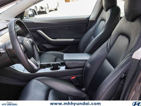 Used 2020 Tesla Model 3 Long Range AWD/4WD image 17
