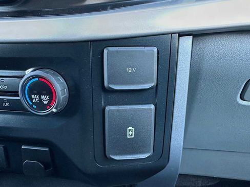 Used 2023 Ford F150 XLT w/ Trailer Tow Package image 30