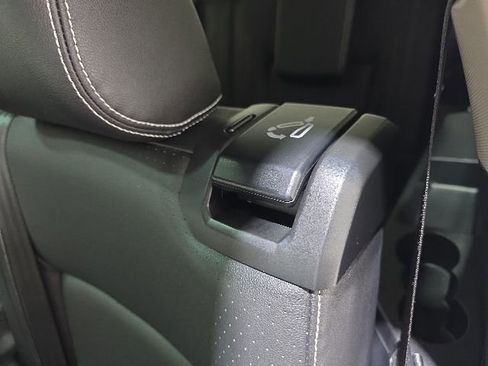 Certified 2023 Volkswagen Atlas SEL AWD/4WD image 32