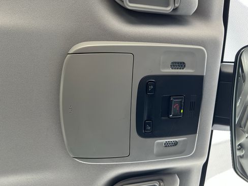 Certified 2024 Toyota Camry SE image 33