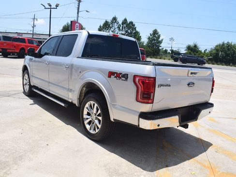Used 2016 Ford F150 Lariat AWD/4WD image 4