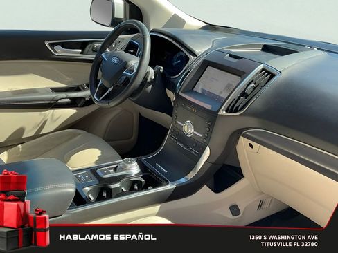 Used 2020 Ford Edge Titanium w/ Equipment Group 301A image 18