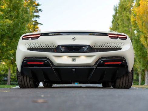 Used 2023 Ferrari 296 GTS RWD image 60