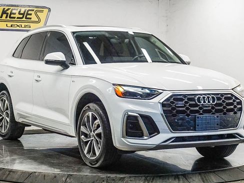 Used 2023 Audi Q5 2.0T Premium Plus w/ Premium Plus Package image 5