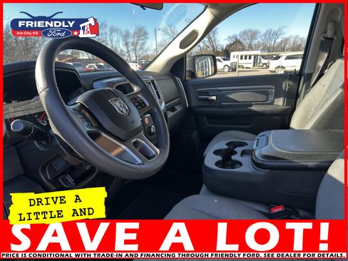 Used 2024 RAM 1500 Classic SLT image 10