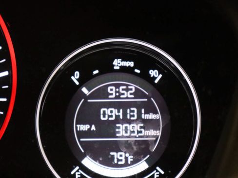 Used 2017 Honda HR-V EX image 5