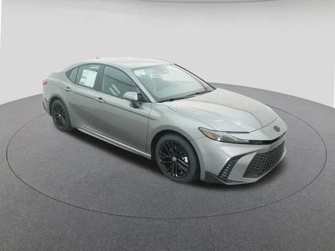 New 2026 Toyota Camry SE image 13