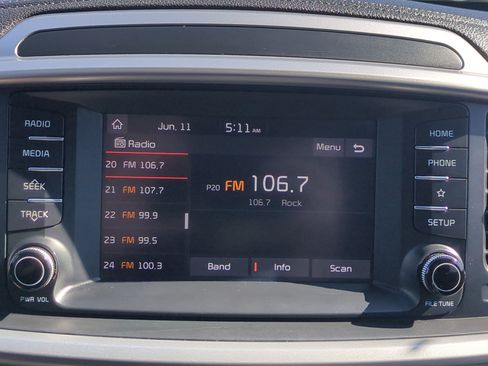 Used 2020 Kia Sorento AWD V6 image 23