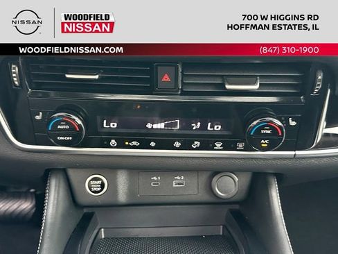 Certified 2023 Nissan Rogue SL AWD/4WD image 34