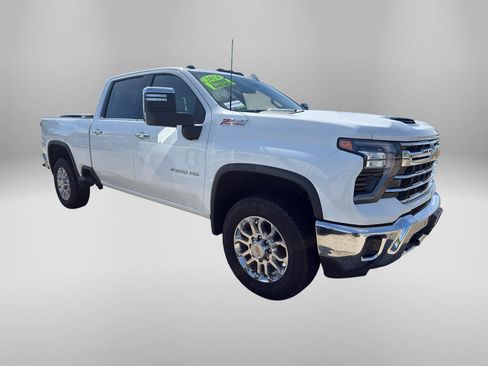 Used 2024 Chevrolet Silverado 2500 LTZ w/ LTZ Convenience Package AWD/4WD image 6
