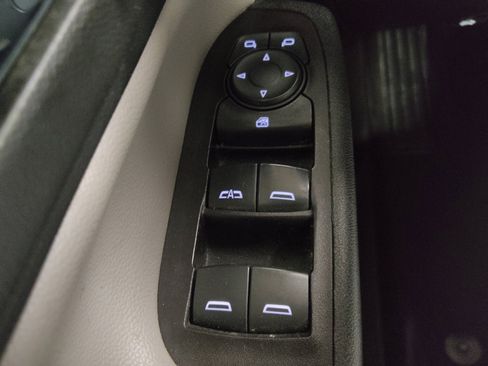 Used 2022 Chevrolet Equinox LT image 27