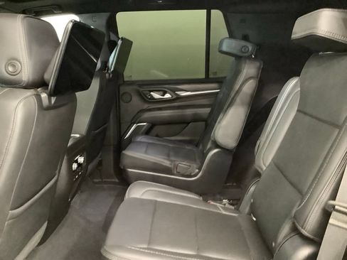 Used 2021 GMC Yukon Denali w/ Denali Premium Package AWD/4WD image 7