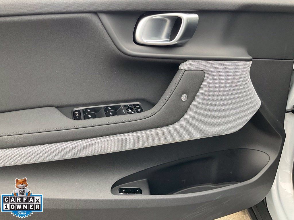 Used 2024 Polestar Polestar 2 w/ Pilot Pack RWD image 25