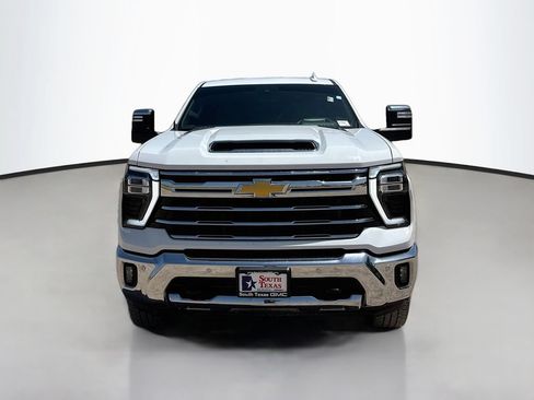 Used 2024 Chevrolet Silverado 2500 LTZ w/ LTZ Premium Package AWD/4WD image 2