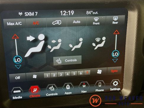 Used 2023 Jeep Wrangler Unlimited Sahara AWD/4WD image 19