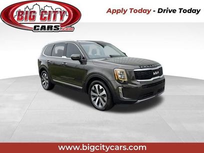 Used 2022 Kia Telluride EX w/ EX Premium Package