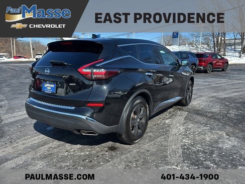 Used 2019 Nissan Murano S image 9