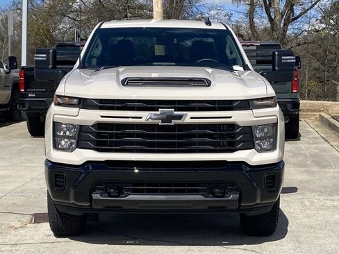 New 2026 Chevrolet Silverado 2500 Custom w/ Custom Convenience Package image 8