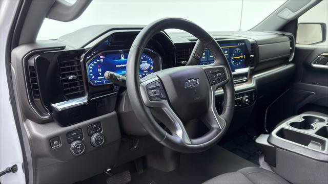 Used 2024 Chevrolet Silverado 1500 RST w/ LPO, Liner Protection Package AWD/4WD image 24