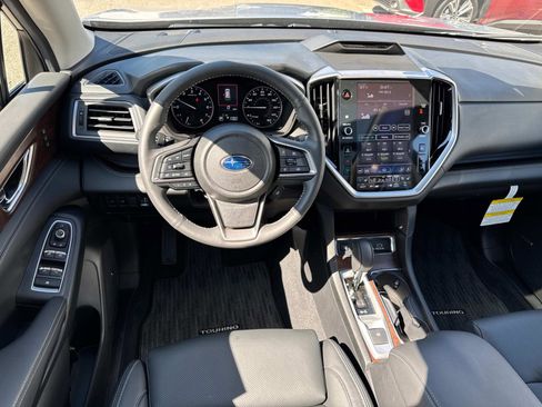 Used 2025 Subaru Ascent Touring image 12