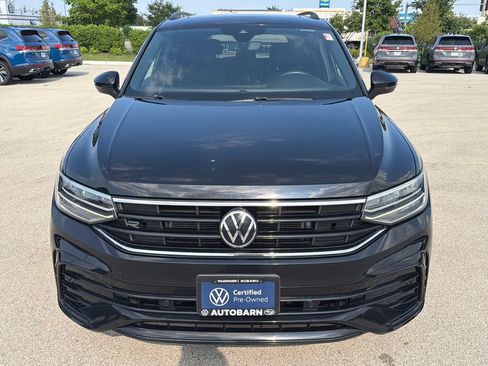 Certified 2023 Volkswagen Tiguan SE R-Line AWD/4WD image 2