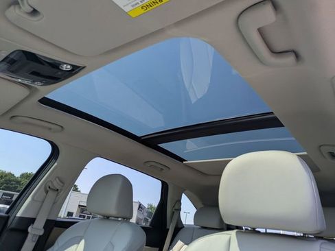 Used 2022 Kia Sorento SX image 25