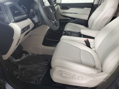 New 2026 Honda Odyssey EX-L image 11