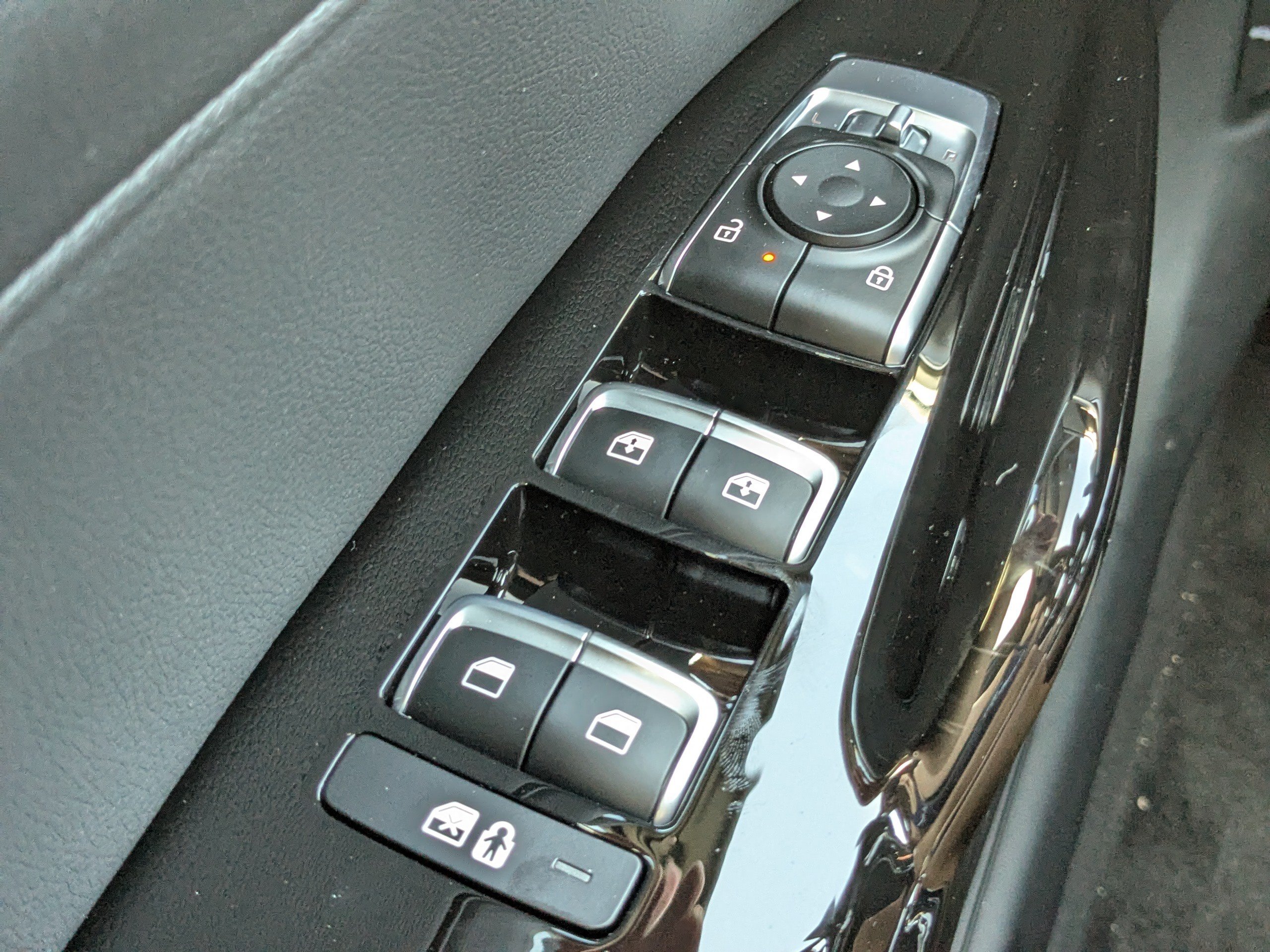 New 2026 Kia K5 GT-Line w/ GT-Line Red Interior Package FWD image 29