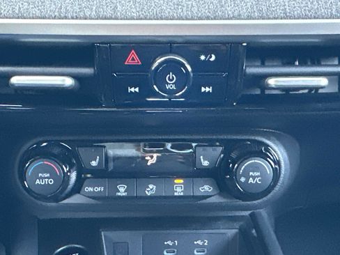 New 2026 Nissan Kicks SV w/ Cold Weather Package AWD/4WD image 33