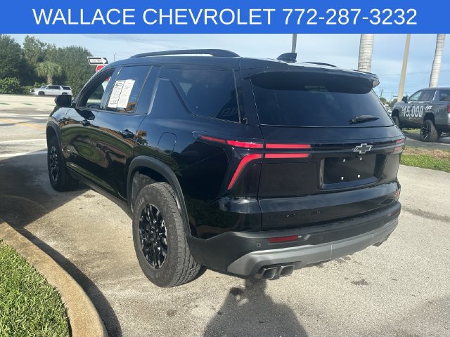 Used 2025 Chevrolet Traverse Z71 w/ Driver Confidence Package AWD/4WD image 10