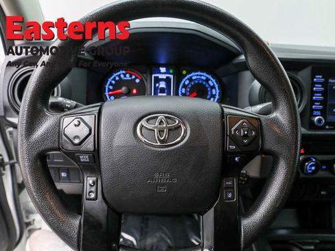 Used 2022 Toyota Tacoma SR image 10