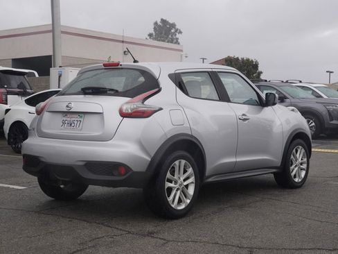 Used 2016 Nissan Juke S image 4