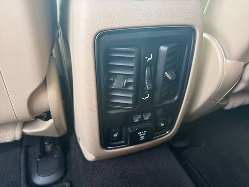 Used 2017 Dodge Durango GT w/ Premium Group image 37