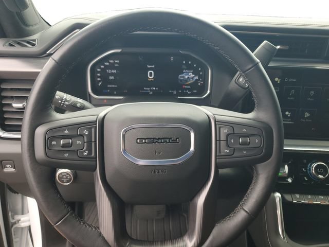 Used 2026 GMC Sierra 2500 Denali Ultimate AWD/4WD image 11