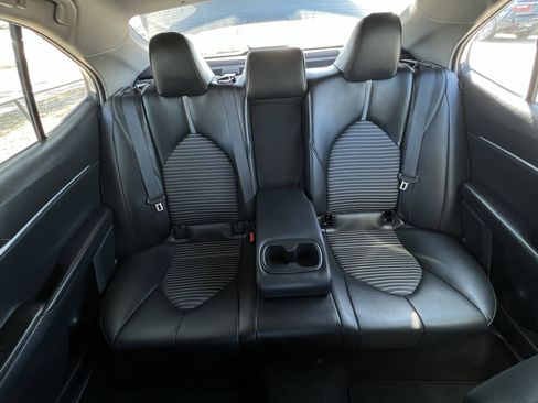 Used 2024 Toyota Camry SE image 24