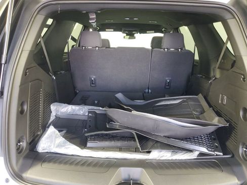 New 2026 Chevrolet Tahoe LS image 30