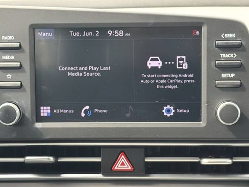 Used 2021 Hyundai Elantra SEL FWD image 16