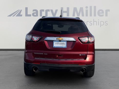 Used 2017 Chevrolet Traverse Premier image 4