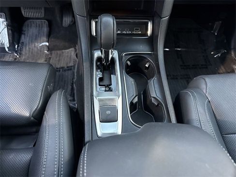 Certified 2023 Subaru Ascent Limited image 21