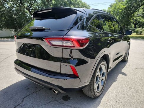 Used 2023 Ford Escape ST-Line FWD image 8