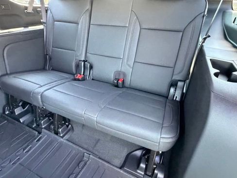 New 2026 Chevrolet Suburban High Country RWD image 16