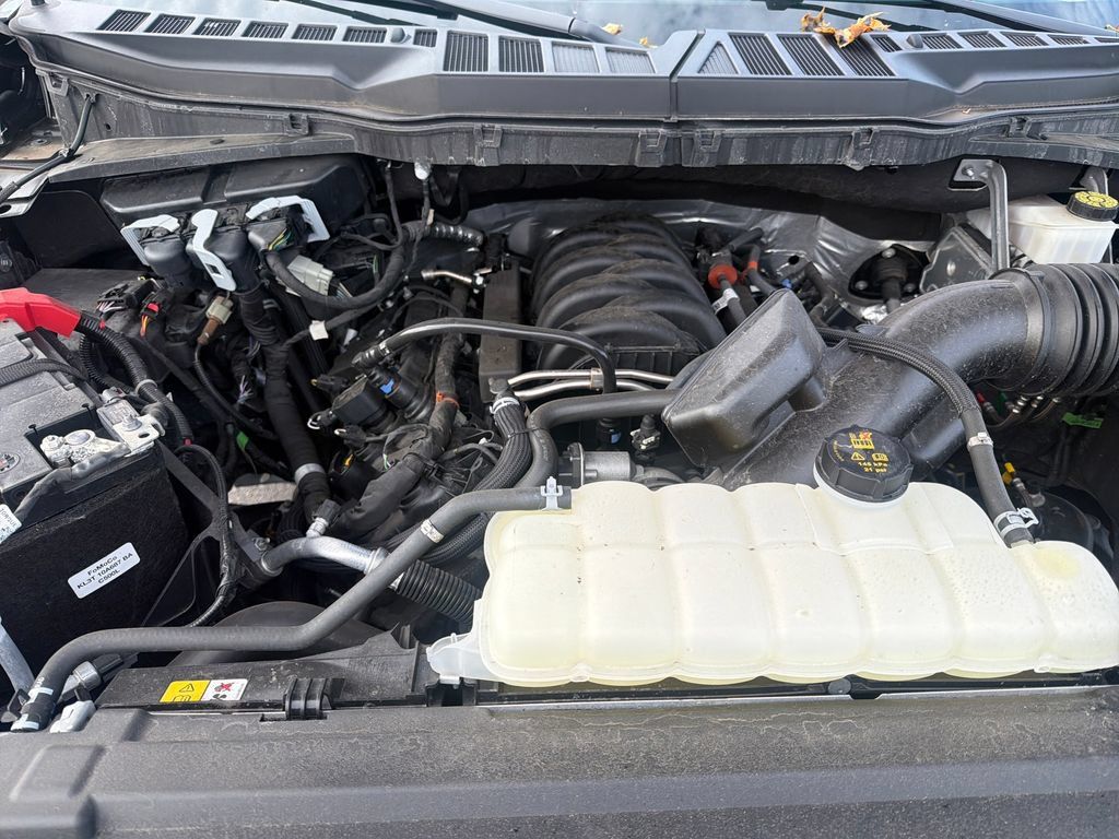 Used 2024 Ford F150 XLT w/ FX4 Off-Road Package AWD/4WD image 31