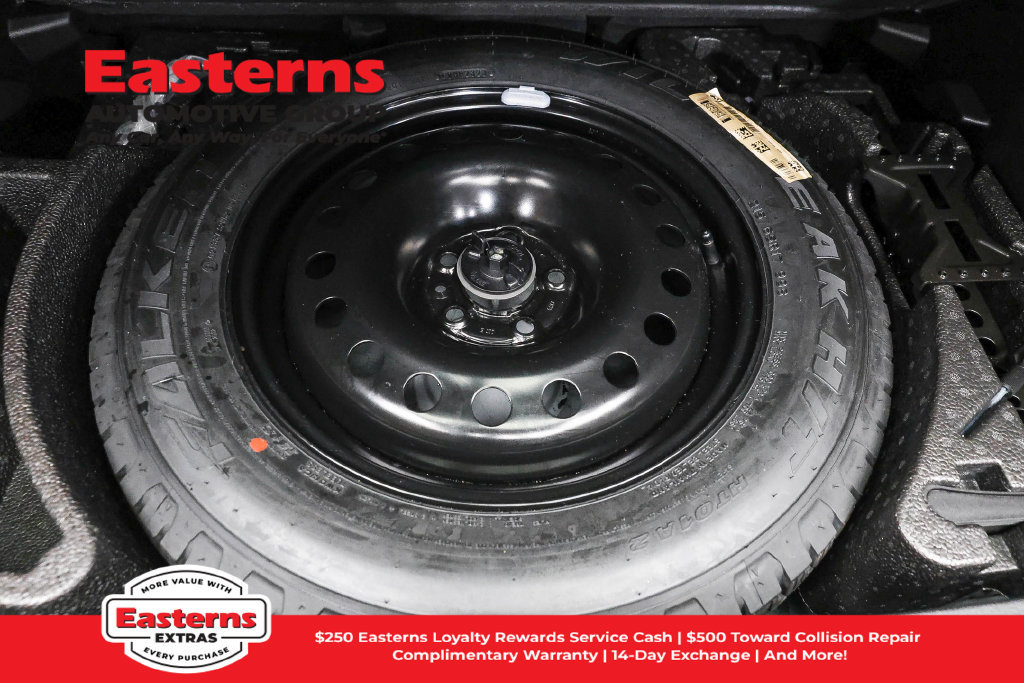 Used 2023 Jeep Renegade Trailhawk AWD/4WD image 23