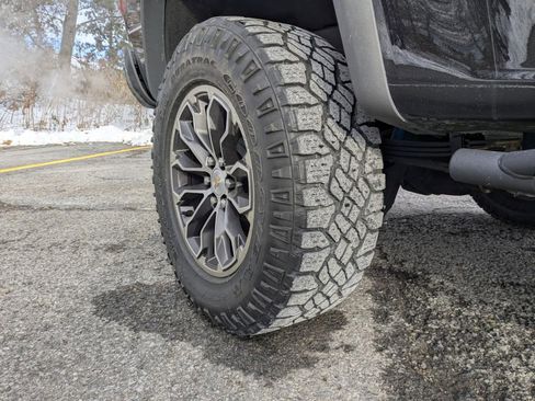 Certified 2022 Chevrolet Colorado ZR2 image 36