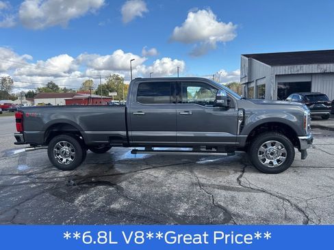 New 2026 Ford F250 Lariat w/ Chrome Package image 15