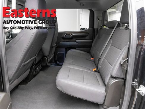 Used 2025 Chevrolet Silverado 1500 LT AWD/4WD image 23
