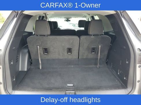 Used 2021 Chevrolet Traverse LS image 37