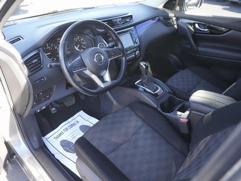 Used 2021 Nissan Rogue Sport SV image 8